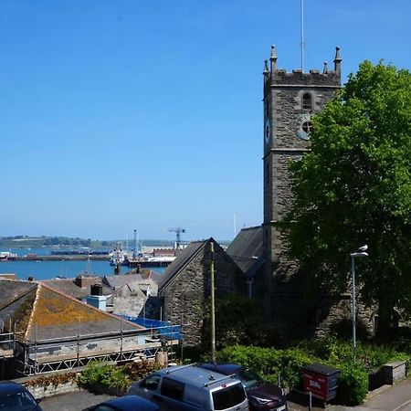 Fabulous High Street Townhouse With Stunning Views & Parking At 'Eagles Nest' Vila Falmouth Exterior foto